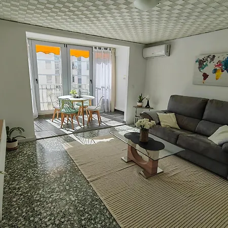 Near Playa Fossa And Cala Calalga Appartement *